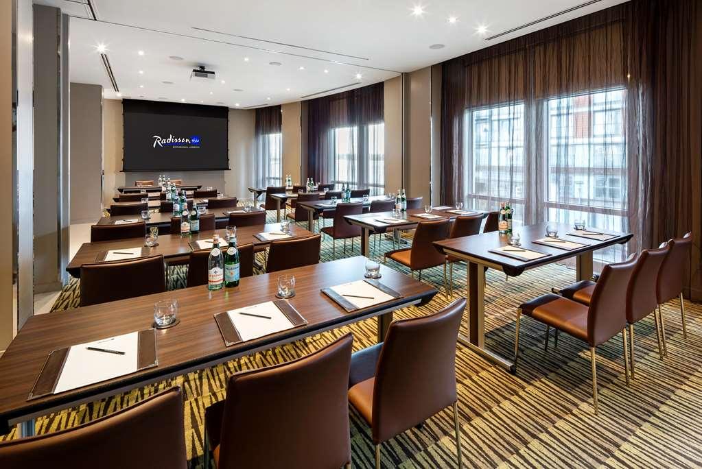 Radisson Blu Edwardian New Providence Wharf * Londen