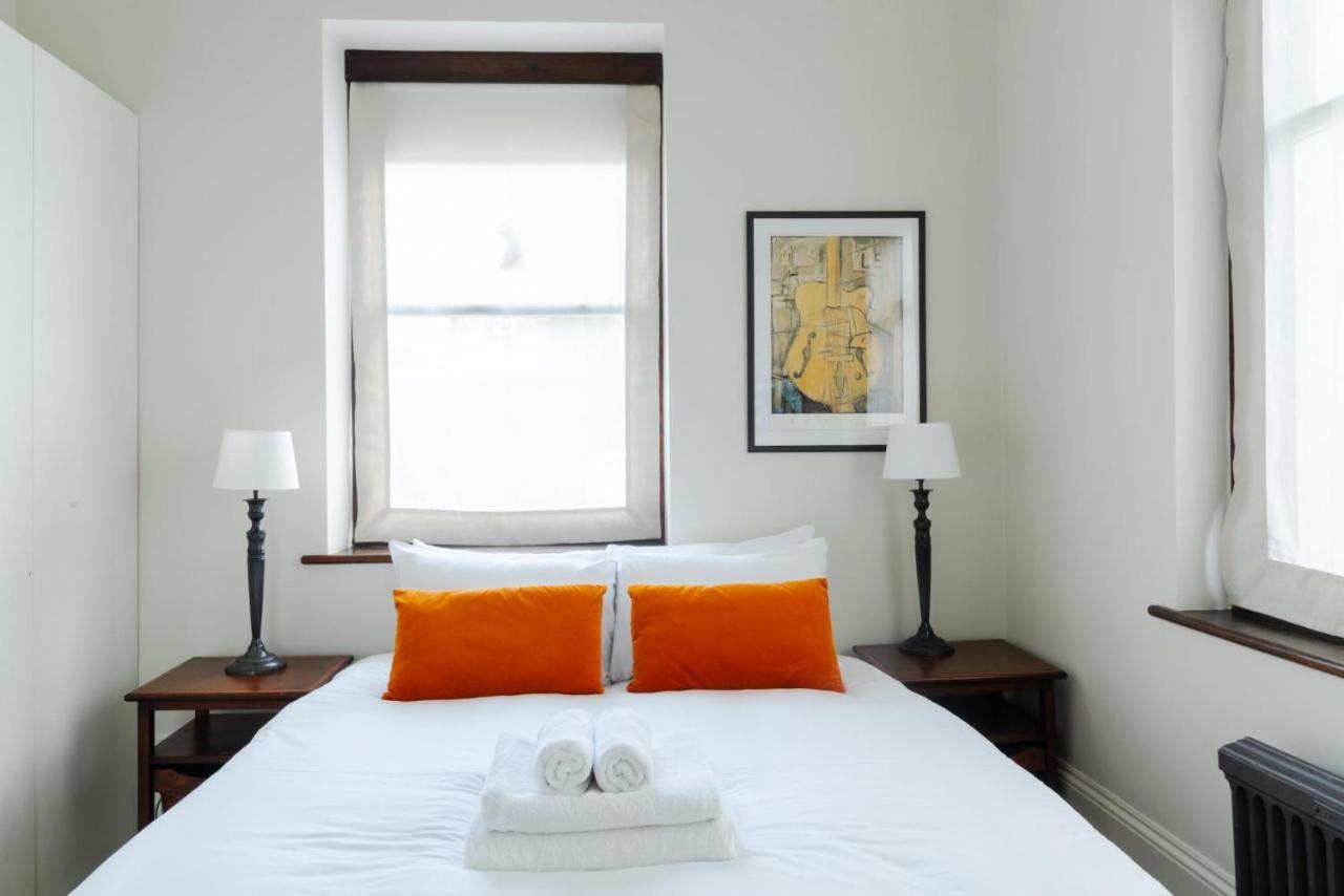 Apartment A Chelsea Retreat - 2 Bedroom With Garden And Parking London