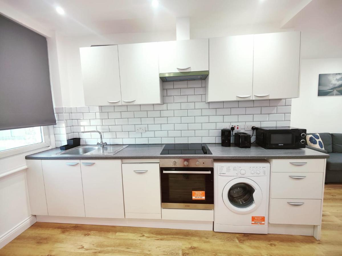 3 Bed Flat Close To Liverpool St & Brick Lane *