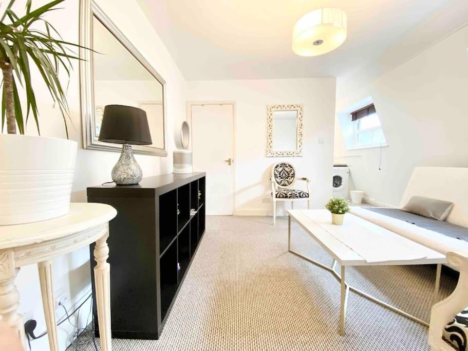 Cozy 1 Bed 2 Mins From Paddington Apartamento