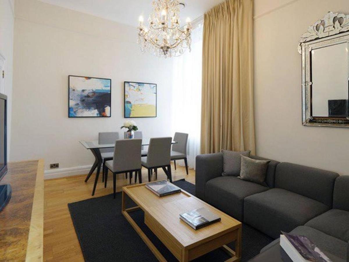 2 Bed Luxury Serviced In Belgravia Apartment *