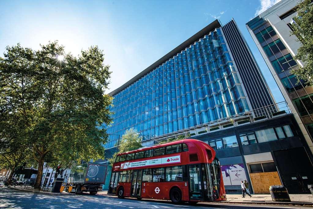 Hotel Riu Plaza Victoria London