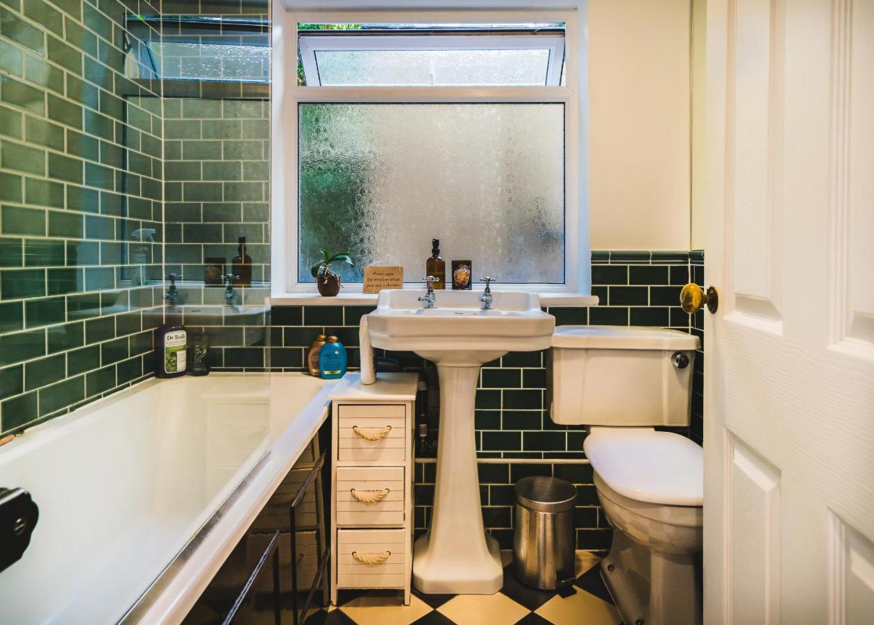 Stunning 2br, Split-level Flat W Garden, Deptford * London