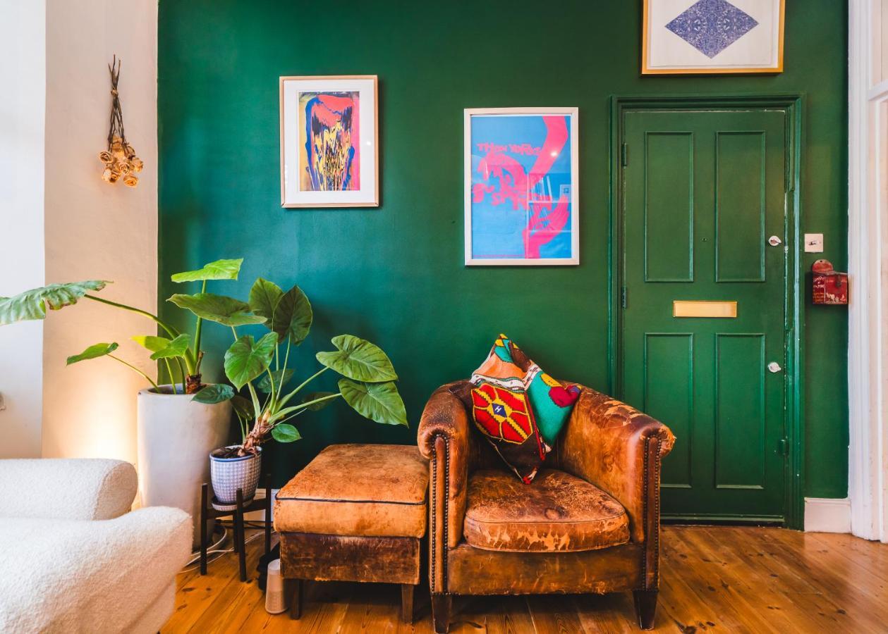 Apartment Stunning 2br, Split-level Flat W Garden, Deptford *