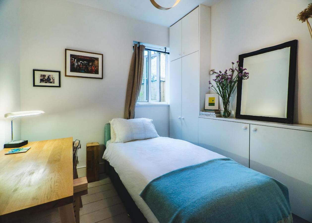 Stunning 2br, Split-level Flat W Garden, Deptford Apartment