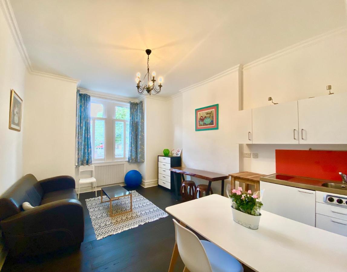 Sw Holiday - Free Parking Apartment *