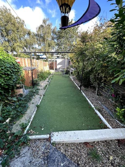 18 Min To 5 Min Walk To Abby Wood * London