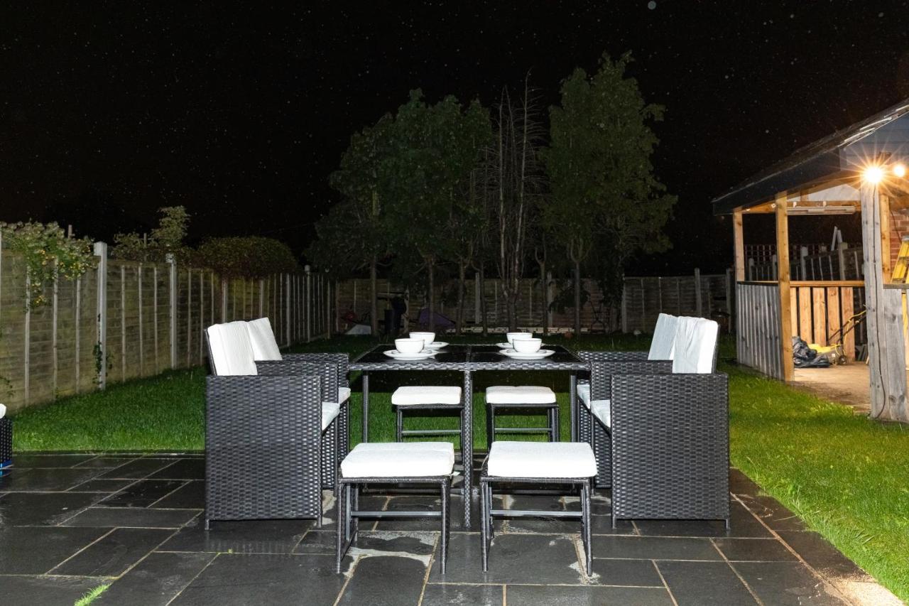 Bonneville House, Private Jacuzzi And Modern Interior Holiday home