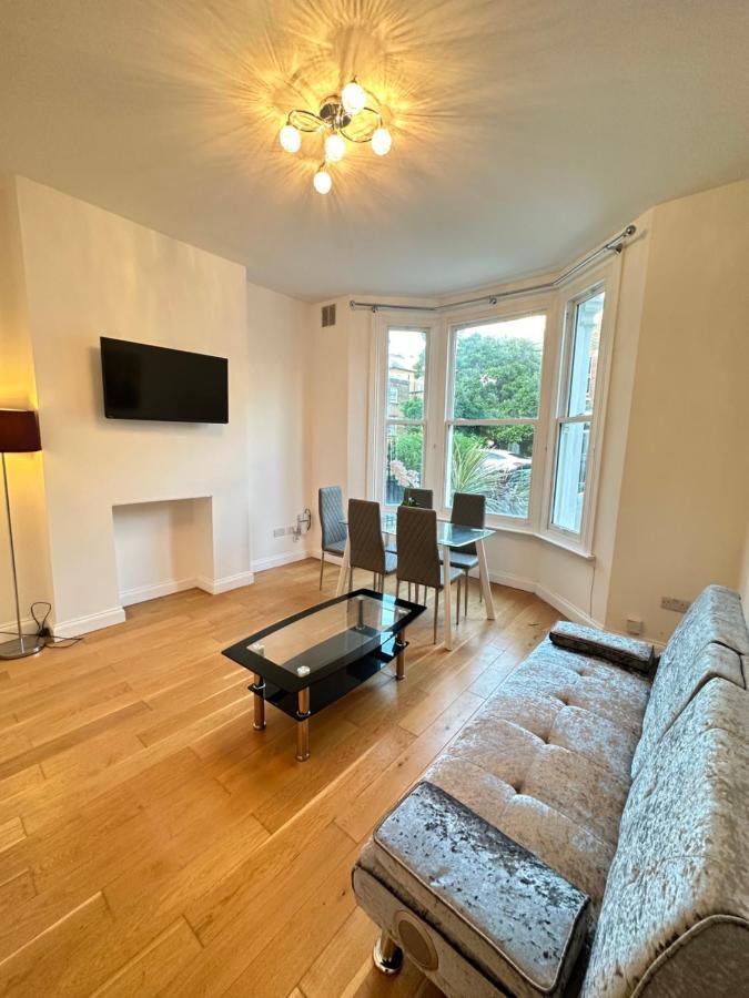 Maida Vale 3-bedroom Apartment