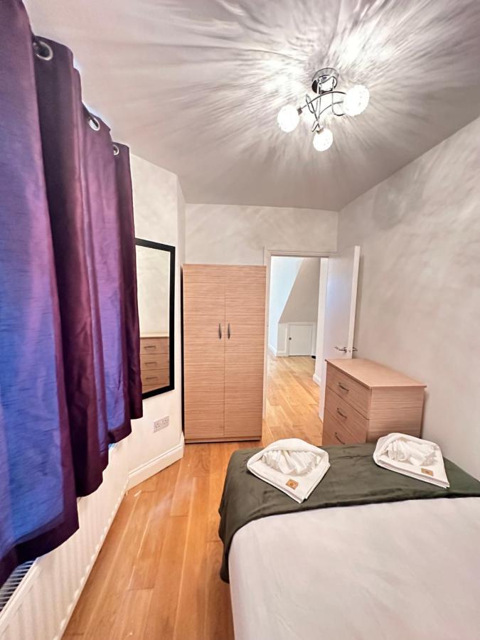 Maida Vale 3-bedroom Apartment *