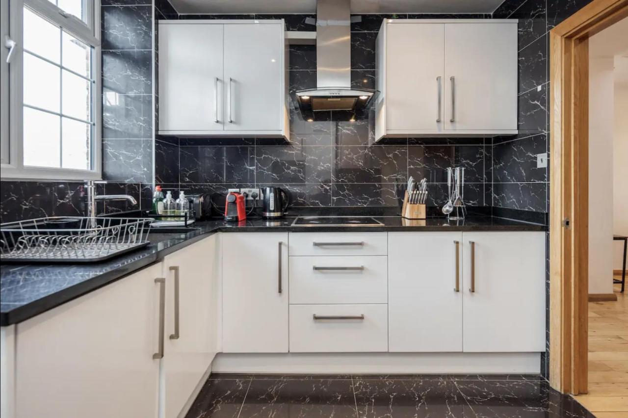 Hyde Park, Oxford St - 2 Bed, 3bath - Lift London
