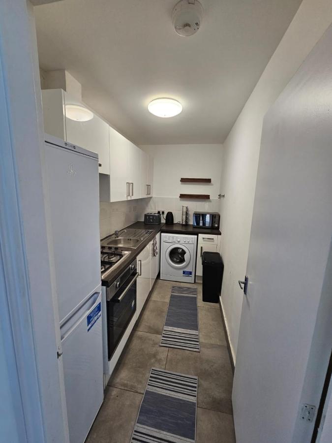 3 Bedroom In Finsbury Park Appartement *