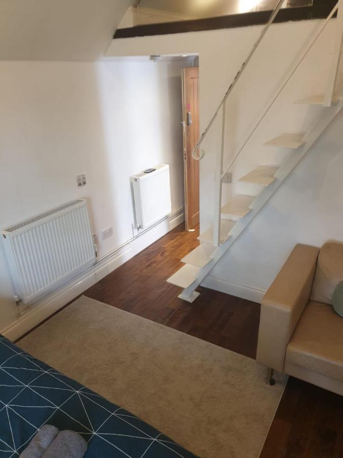 Mezzanine *