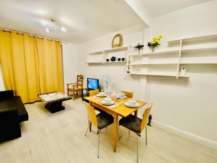 Two Bedroom House On Ground Floor In Apartamento *