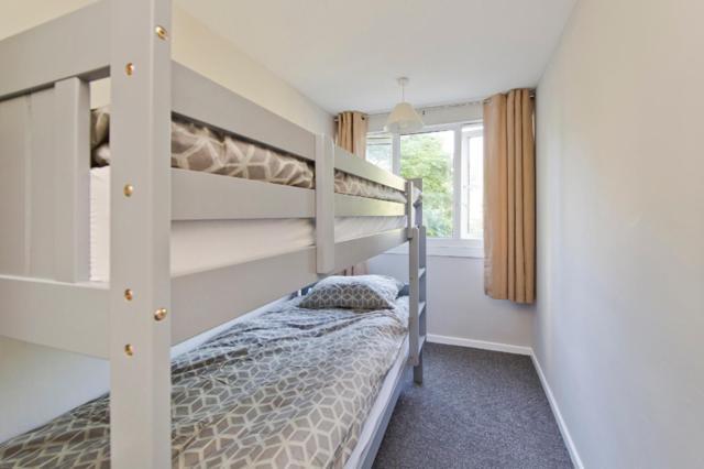 Joivy Spacious Apt With Private Yard In Notting Hill Londen