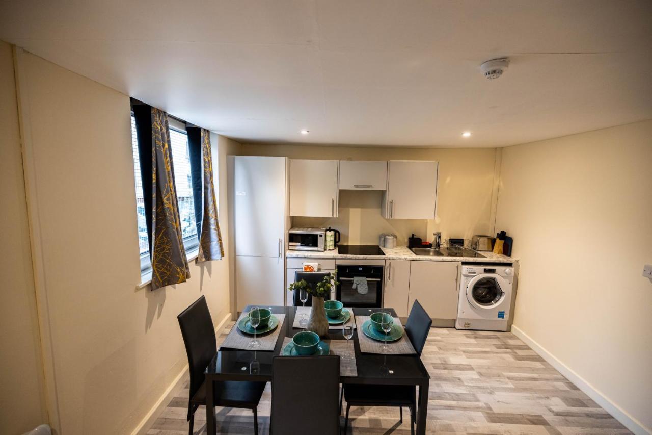 Appartement 3 Bedrooms-8guests-babycot-15mintopepys-freeparkg *