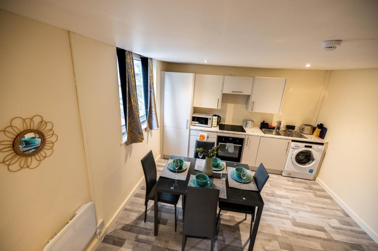 Appartement 3 Bedrooms-8guests-babycot-15mintopepys-freeparkg *