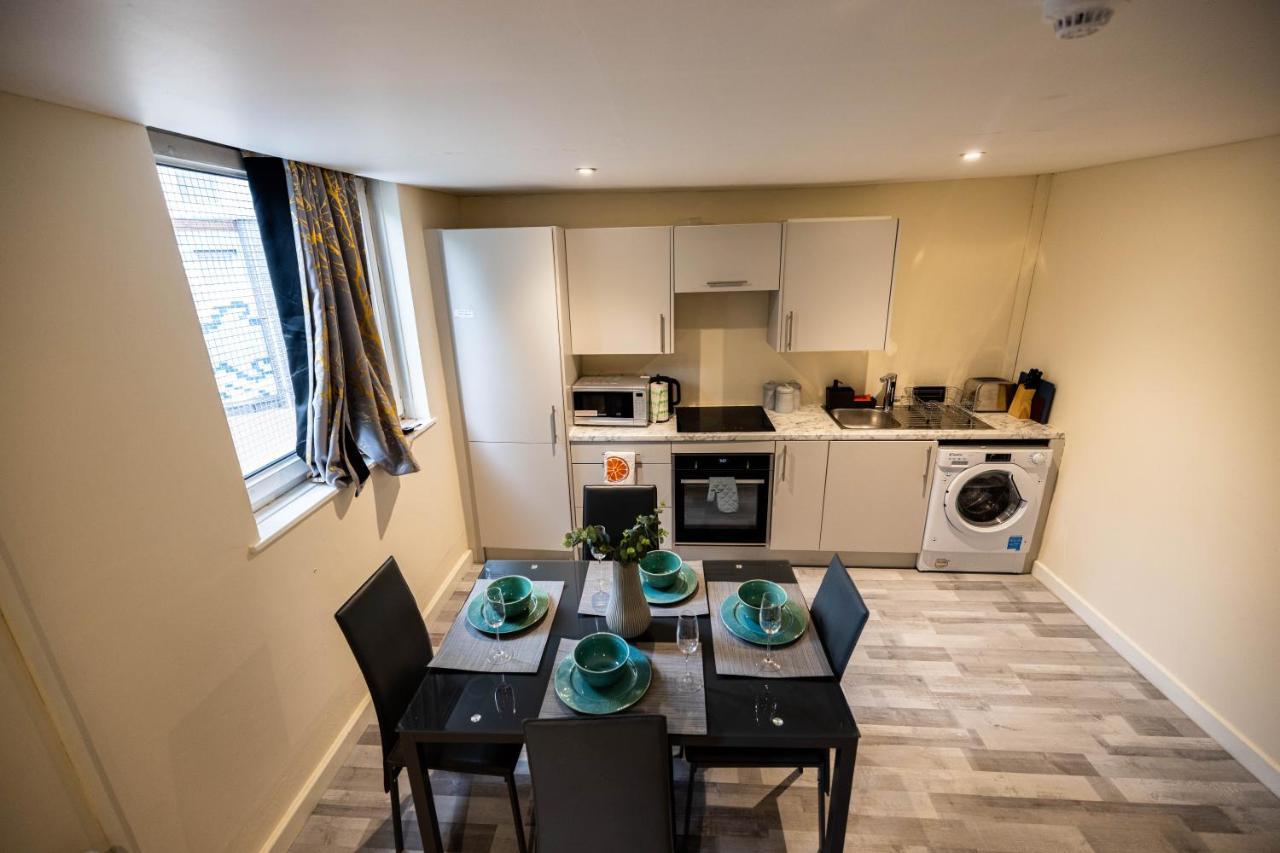 Appartement 3 Bedrooms-8guests-babycot-15mintopepys-freeparkg Londen