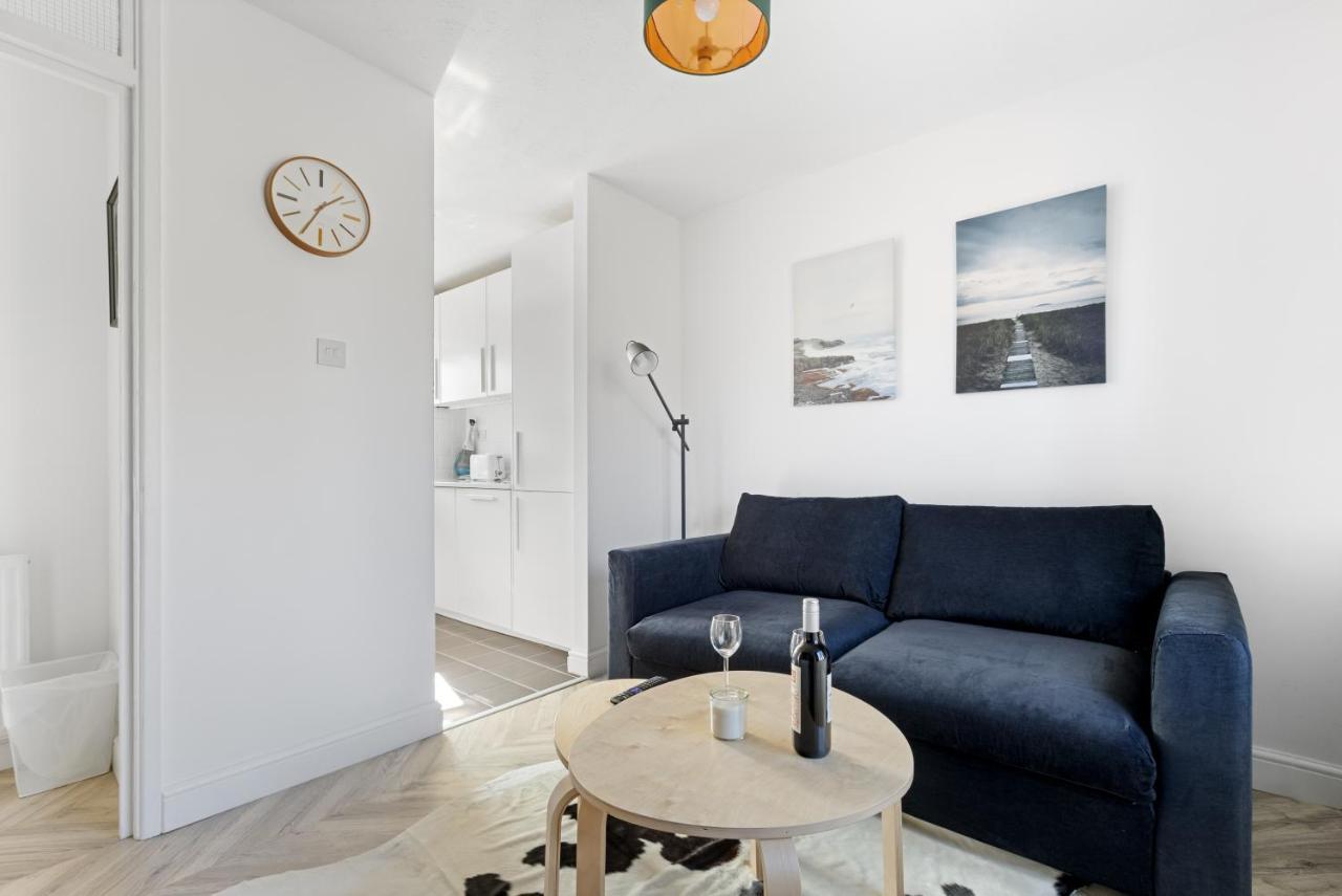Tranquil 1 Bed Flat In East Appartement