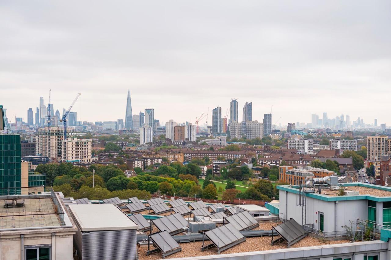 Vauxhall Skyline Londen