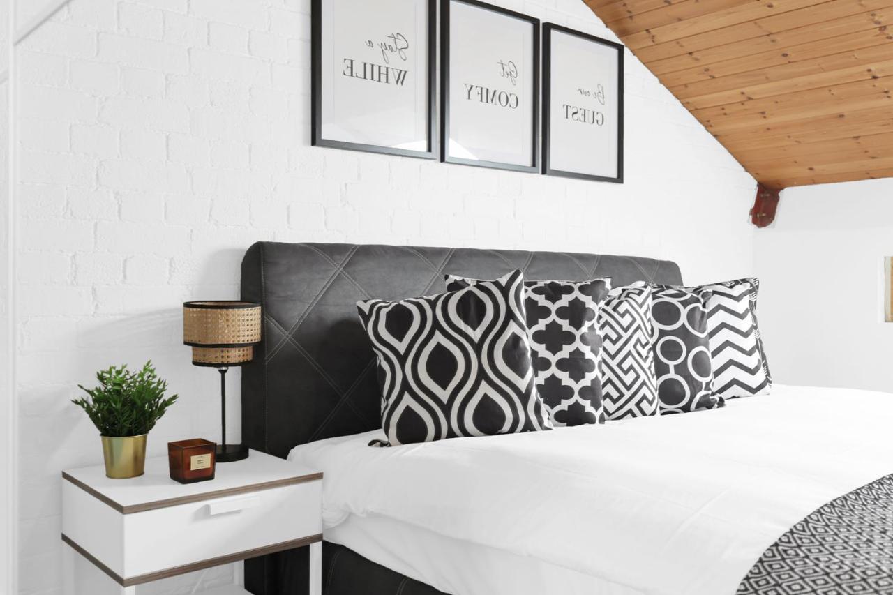 Apartamento Large Industrial Style 2 Bedroom Short Term & Flexible Renting Canary Wharf With Free Wifi