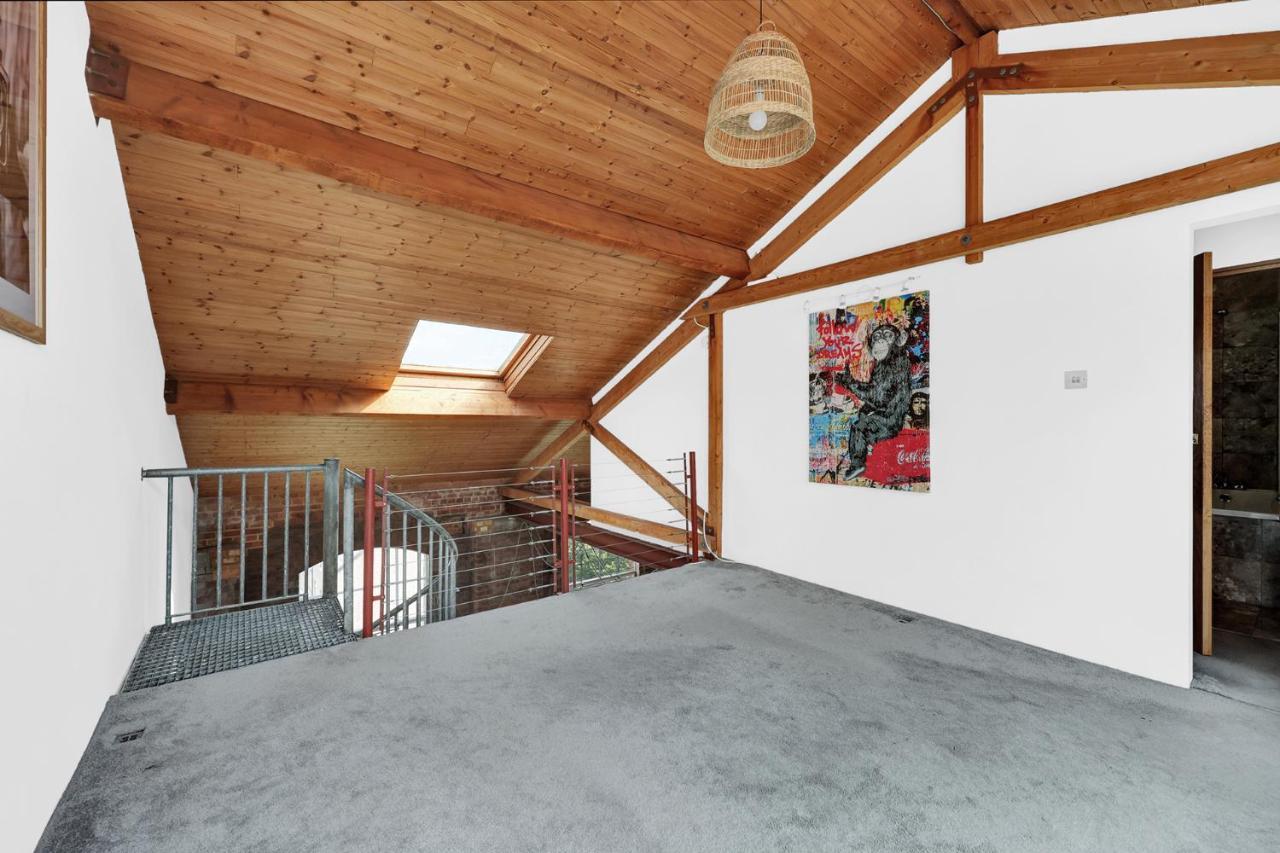 Apartamento Large Industrial Style 2 Bedroom Short Term & Flexible Renting Canary Wharf With Free Wifi *