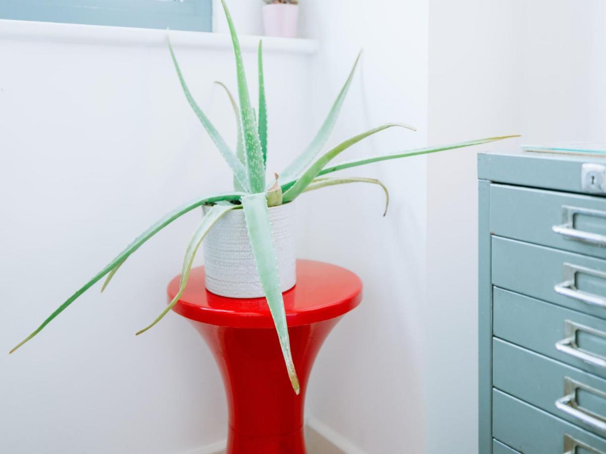Apartment Pass The Keys: Canal View Flat Near Old St And Dalston *