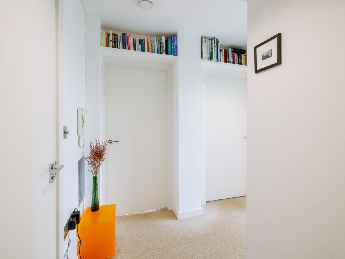 Apartment Pass The Keys: Canal View Flat Near Old St And Dalston *