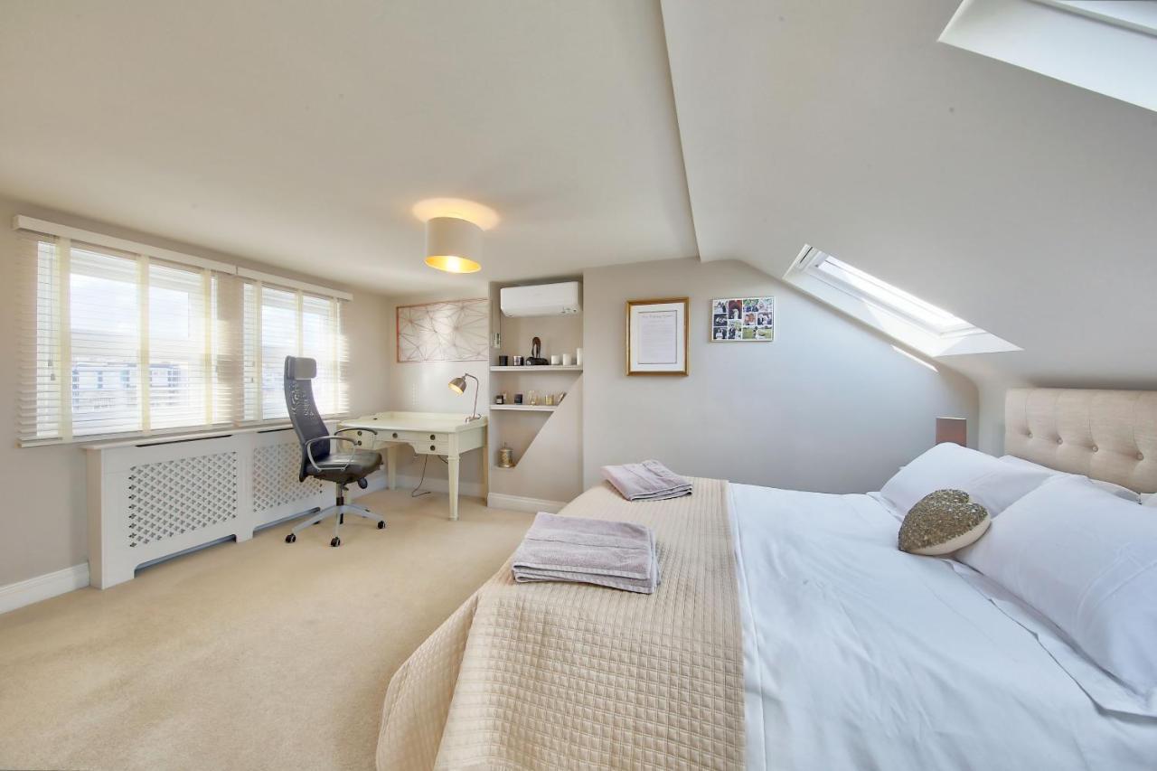 Family 4-bed House & Secluded Garden - Wimbledon * Londres