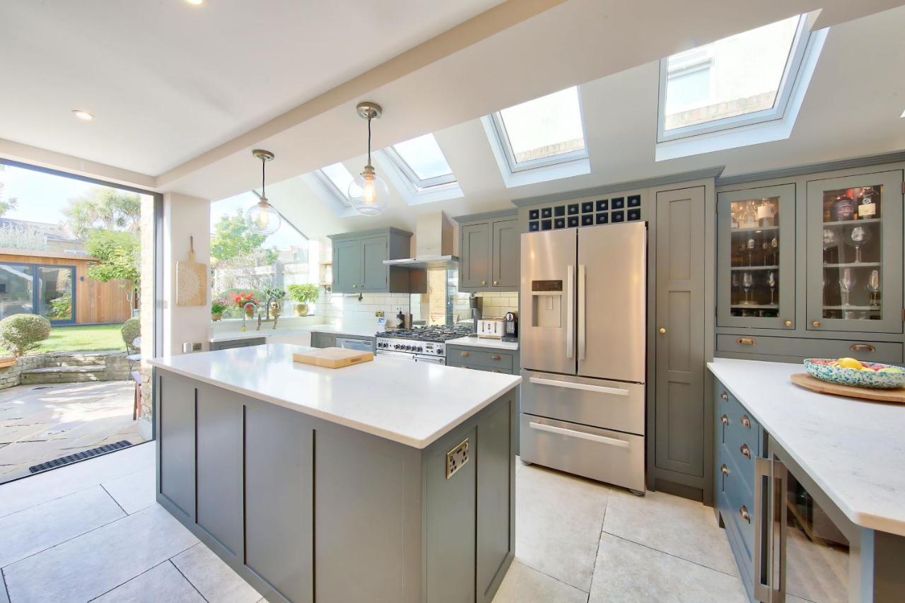 Сasa de vacaciones Family 4-bed House & Secluded Garden - Wimbledon Londres