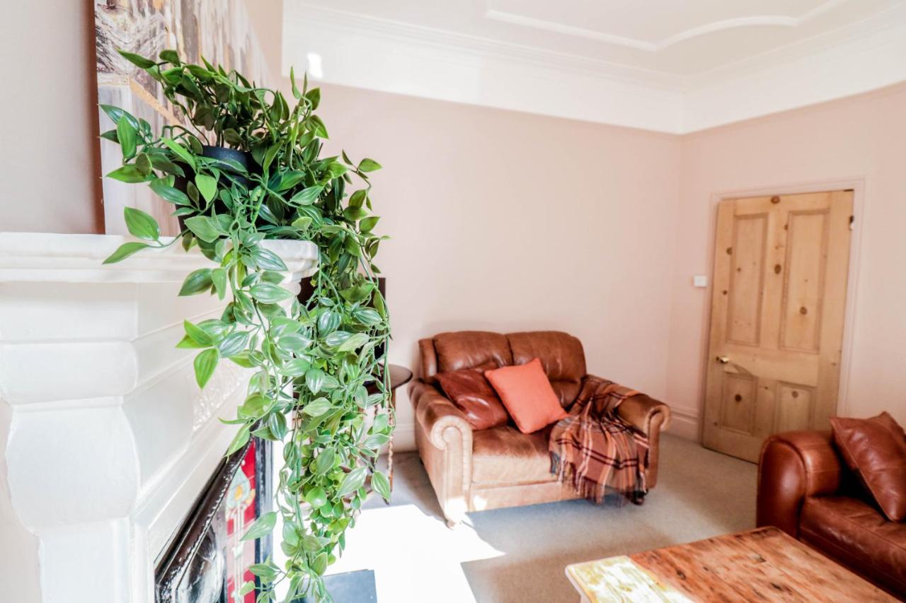 Сasa de vacaciones Stunning 5 Bed House In Clapham - Free Wifi! Londres