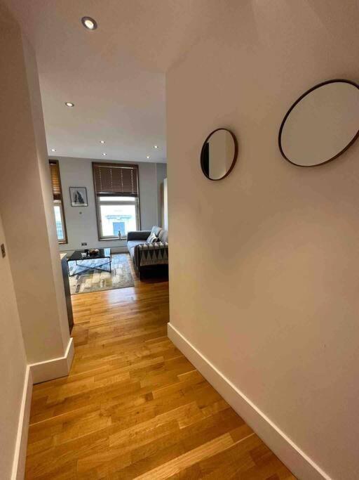 Apartment 1 Bedroom In St Piccadilly Hy10 *