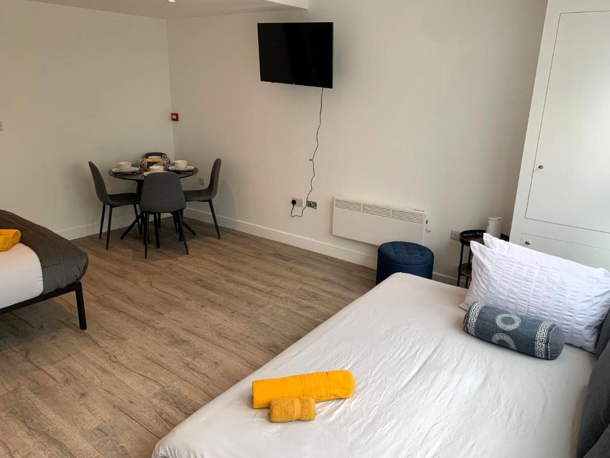 Apartment Modern Flat Near Highbury & Islington Station *