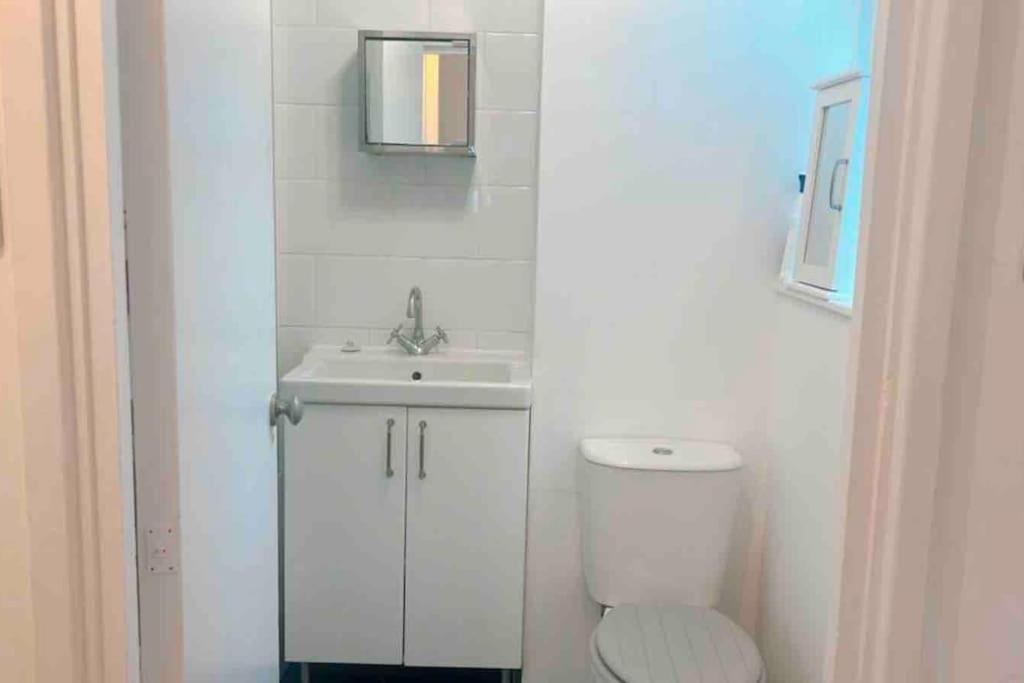 Cosy Flat In The Heart Of Wandsworth Apartment