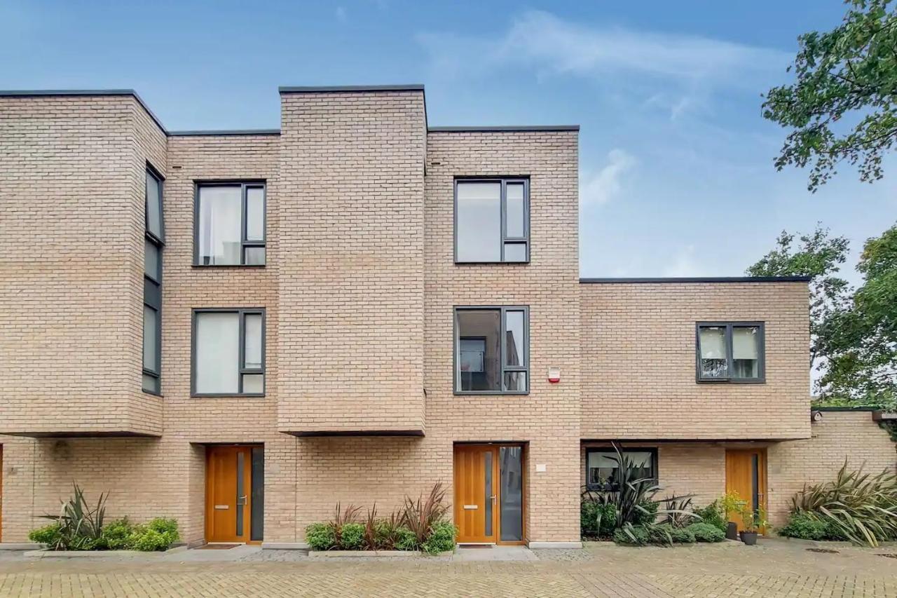 Holiday home Vw5 - Luxury 3 Bed Townhouse With Parking London