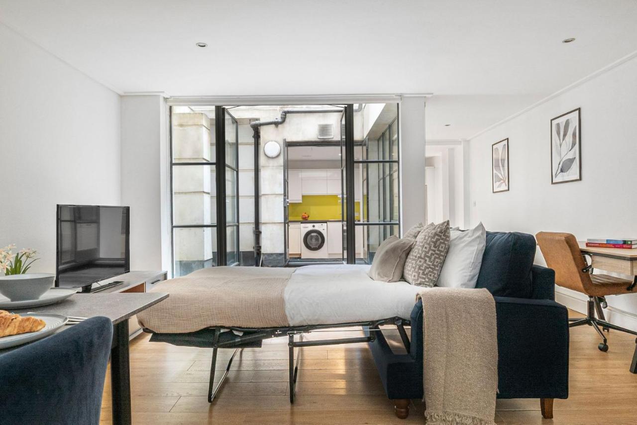 Holborn & With Patio - Cityapartmentstay Apartment London