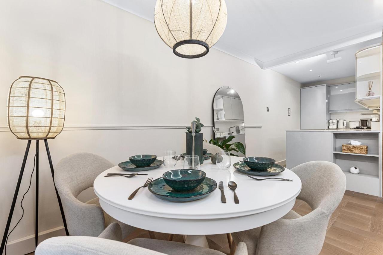 Tranquil 2 Bedroom Close To St. Paul's Cathedral Londen