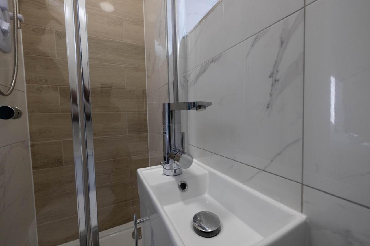 Bed & Breakfast Ensuite With Garden