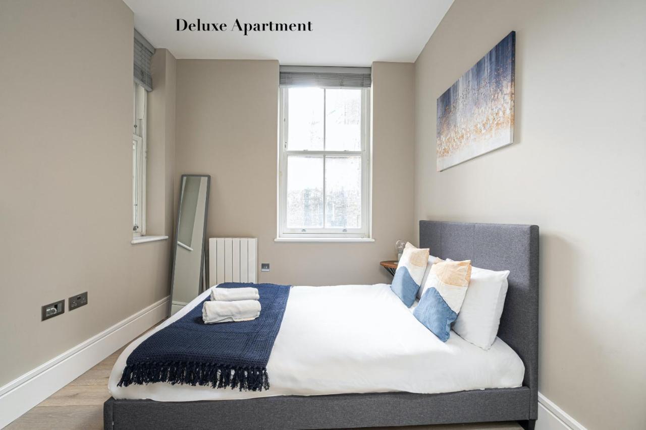 Superb Opposite Edgware Road Station Appartement Londen