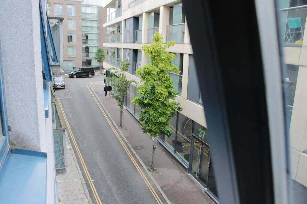 2 Bedroom Modern And Stylish Appartement
