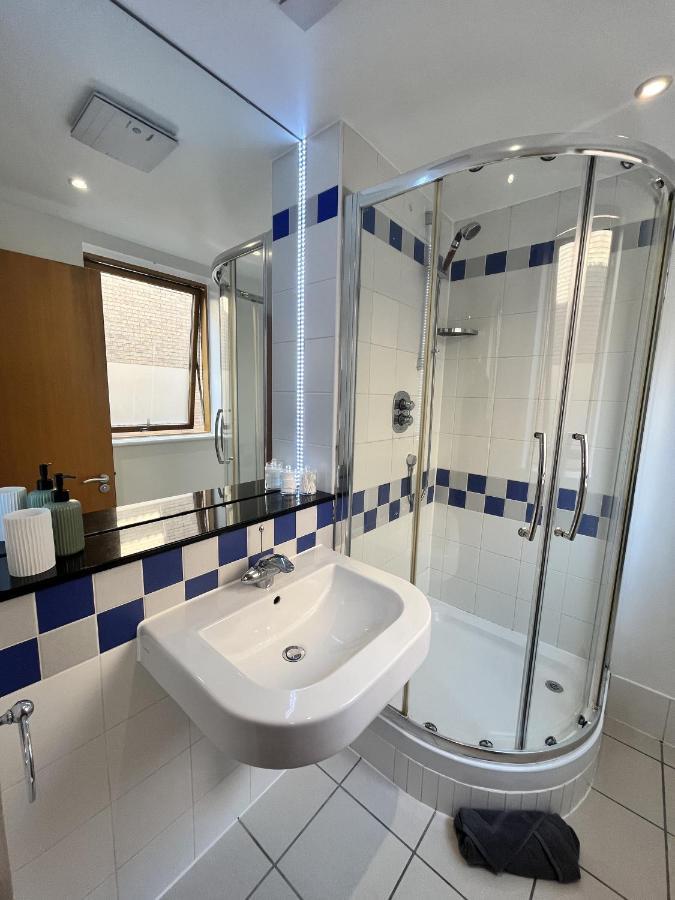 Spacious Mews Apartment, Clapham