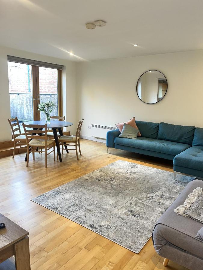 Apartment Spacious Mews Apartment, Clapham