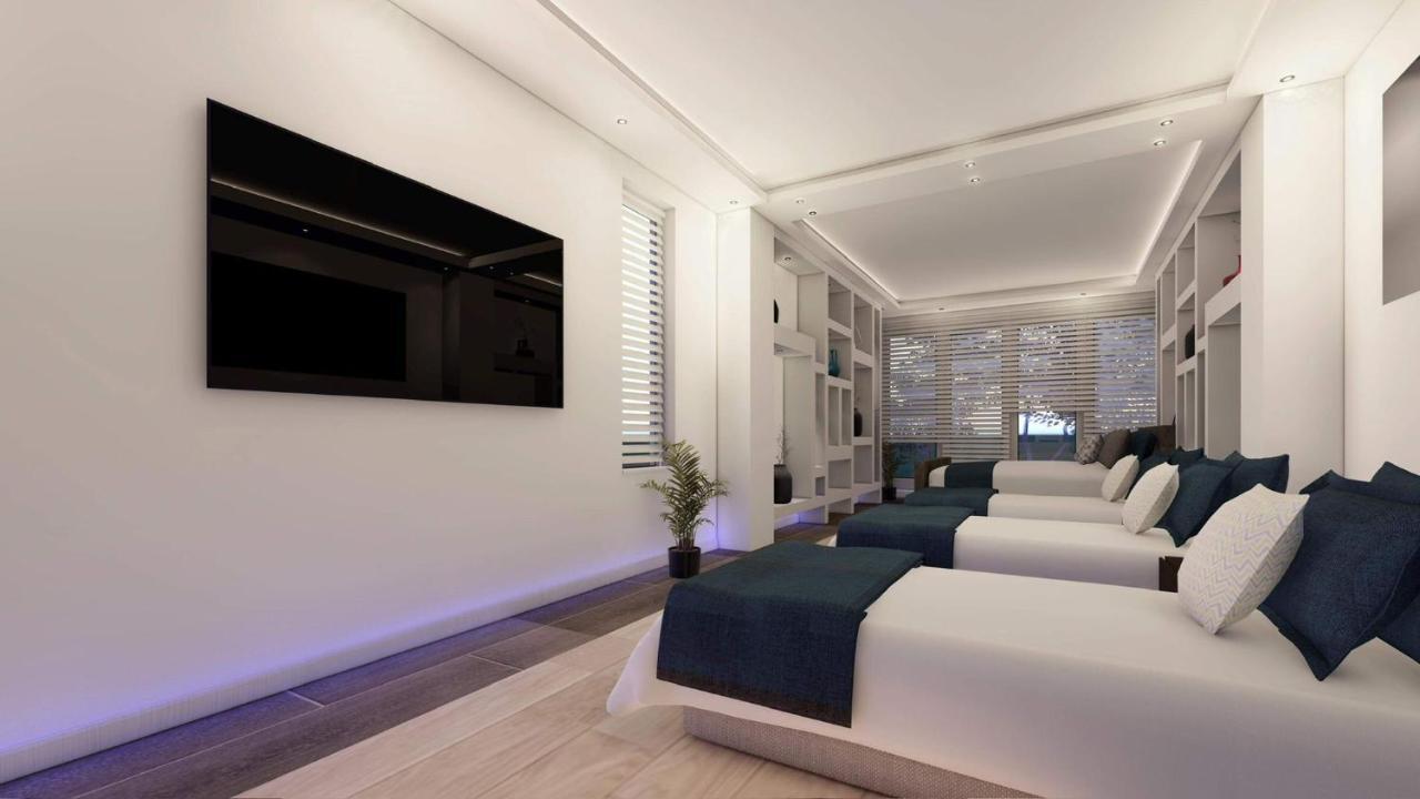 Don't Wake Me Up. South London. Sleeps 6 *