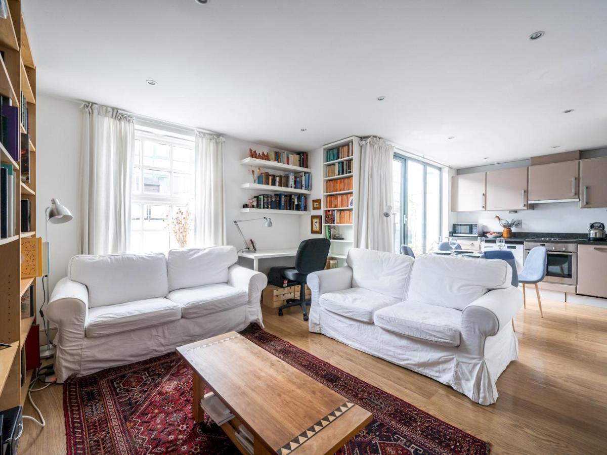Apartment Cosy And Spacious Flat Near Bridge
