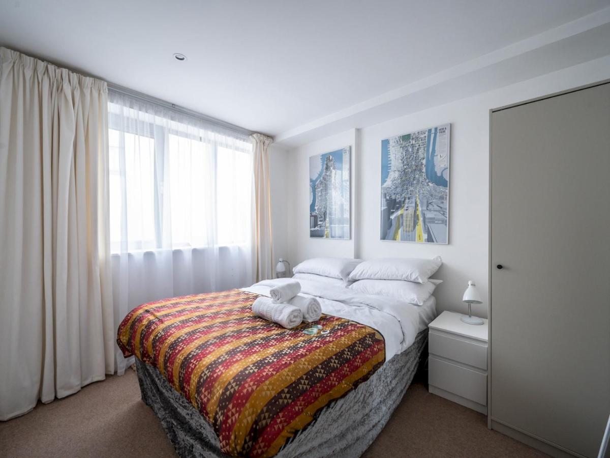 Apartment Cosy And Spacious Flat Near Bridge