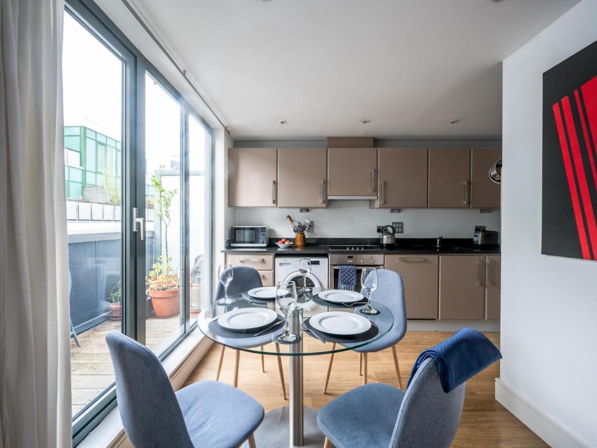 Apartment Cosy And Spacious Flat Near Bridge *