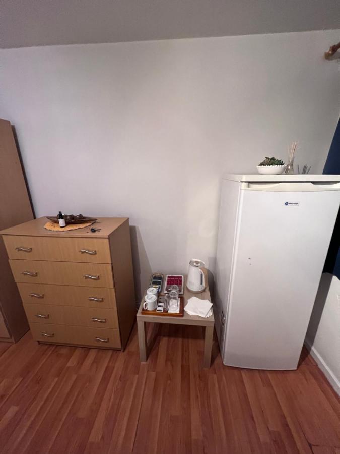 Guest house Mccarthy B London