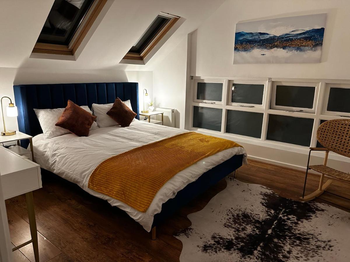 Aldo's 2 Bedroom Townhouse N1 * Londen