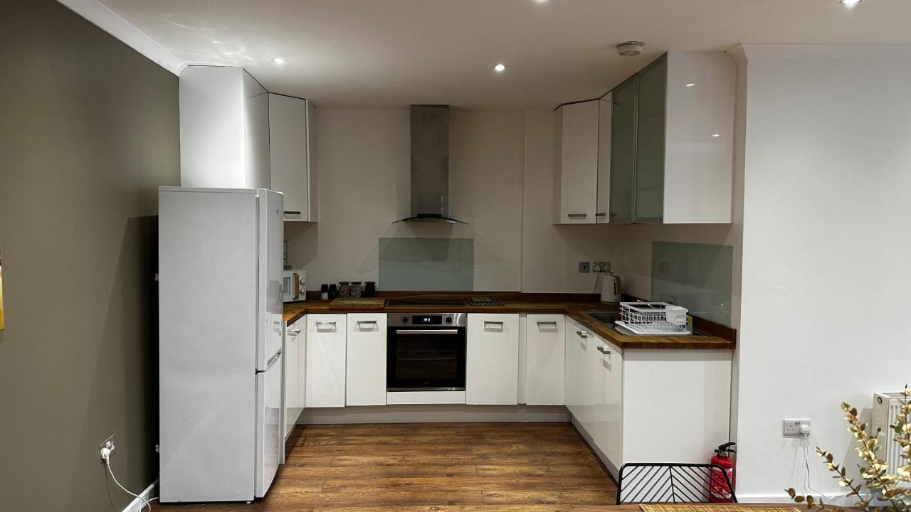 Aldo's 2 Bedroom Townhouse N1 * Londen