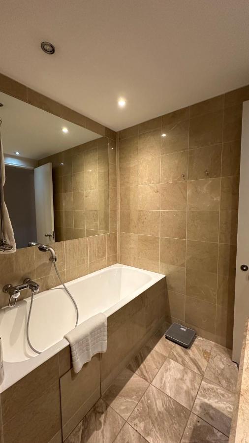 Appartement Spacious One-bedroom In Canary Wharf